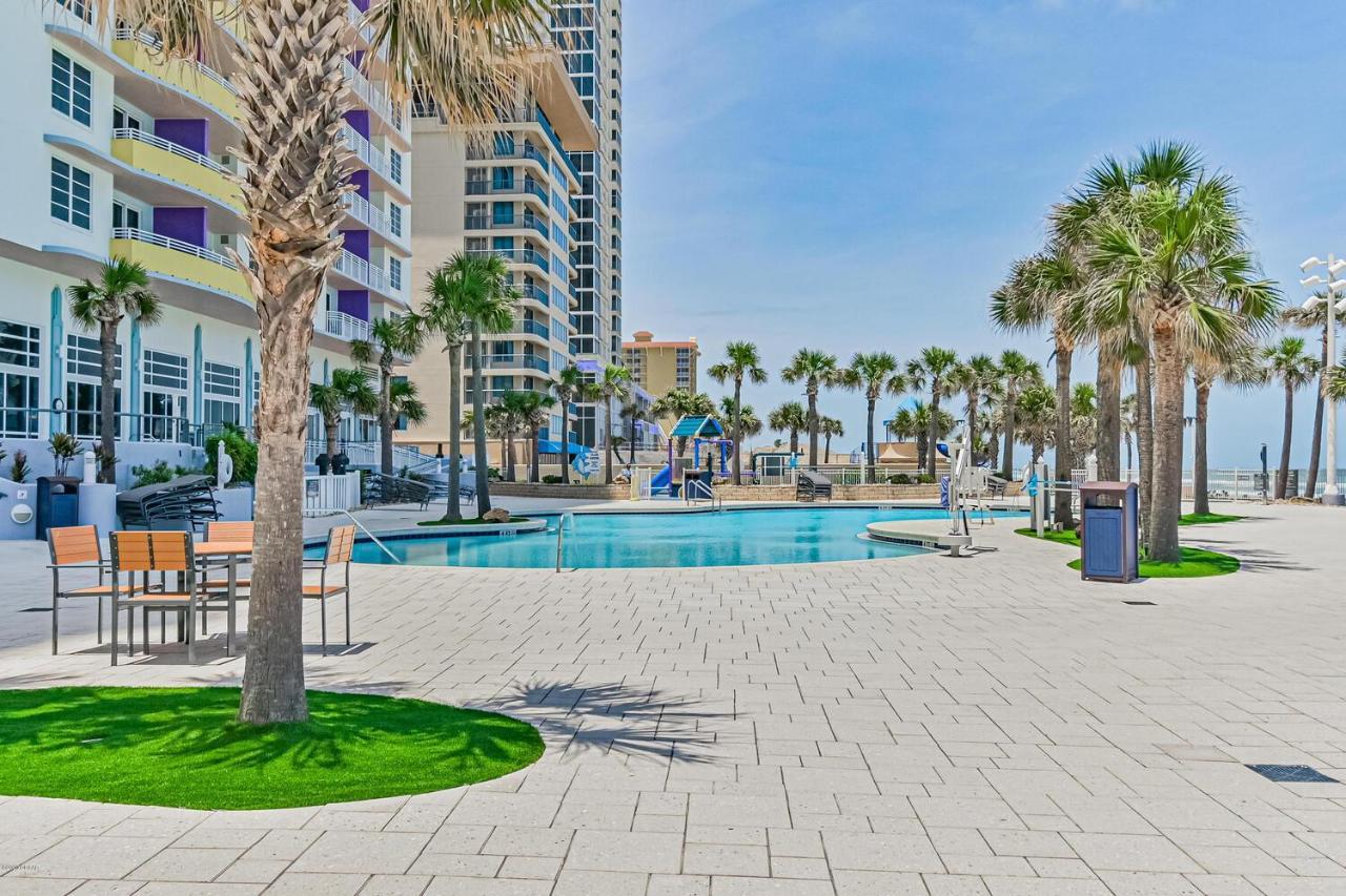 2 Bedroom Resort Condo Direct Oceanfront Wyndham Ocean Walk - Daytona Funland 2226 Daytona Beach Exterior photo
