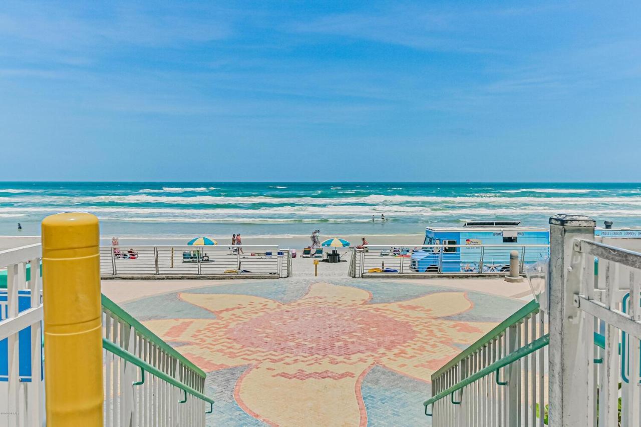 2 Bedroom Resort Condo Direct Oceanfront Wyndham Ocean Walk - Daytona Funland 2226 Daytona Beach Exterior photo