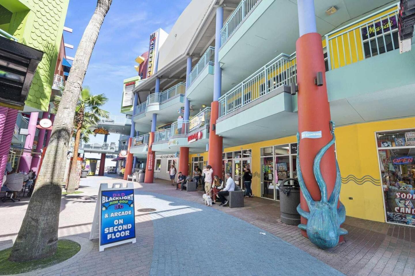 2 Bedroom Resort Condo Direct Oceanfront Wyndham Ocean Walk - Daytona Funland 2226 Daytona Beach Exterior photo