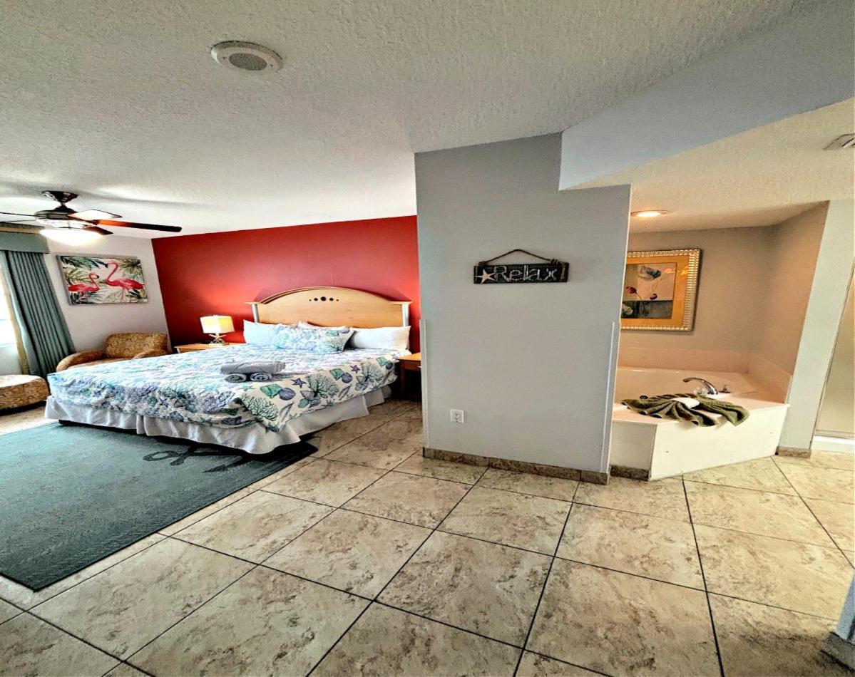 2 Bedroom Resort Condo Direct Oceanfront Wyndham Ocean Walk - Daytona Funland 2226 Daytona Beach Exterior photo
