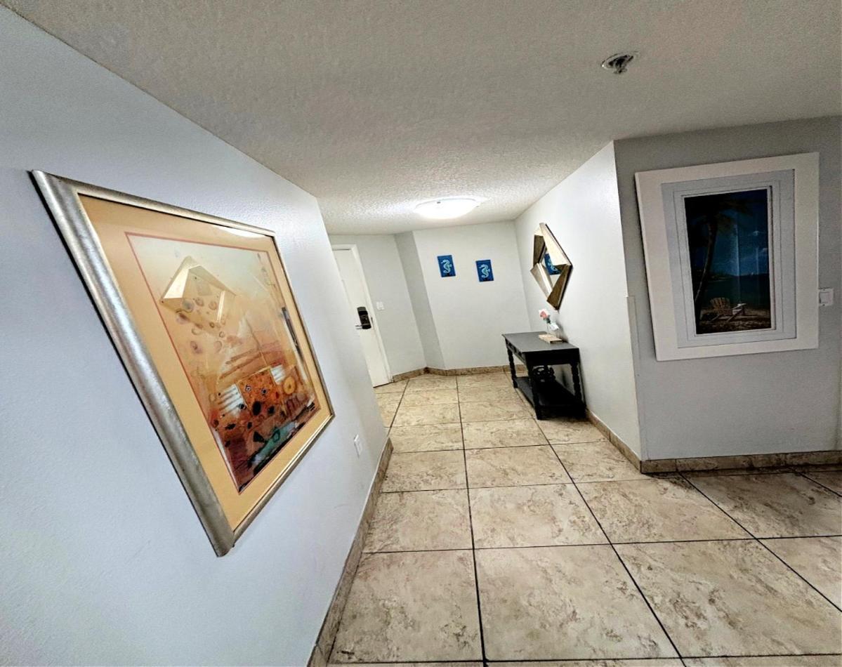 2 Bedroom Resort Condo Direct Oceanfront Wyndham Ocean Walk - Daytona Funland 2226 Daytona Beach Exterior photo