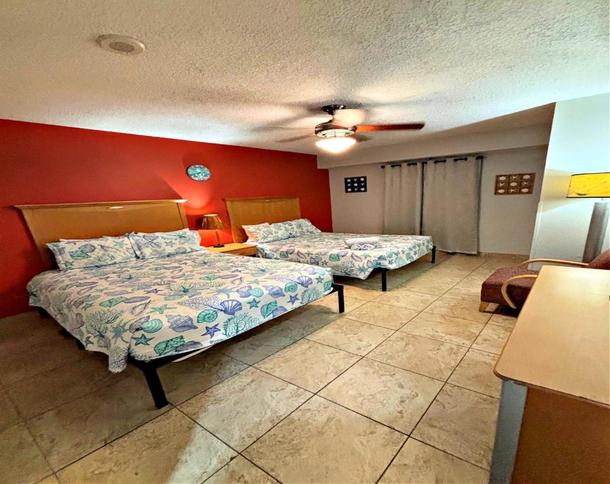 2 Bedroom Resort Condo Direct Oceanfront Wyndham Ocean Walk - Daytona Funland 2226 Daytona Beach Exterior photo