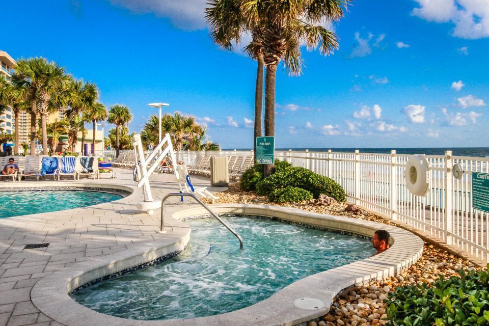 2 Bedroom Resort Condo Direct Oceanfront Wyndham Ocean Walk - Daytona Funland 2226 Daytona Beach Exterior photo